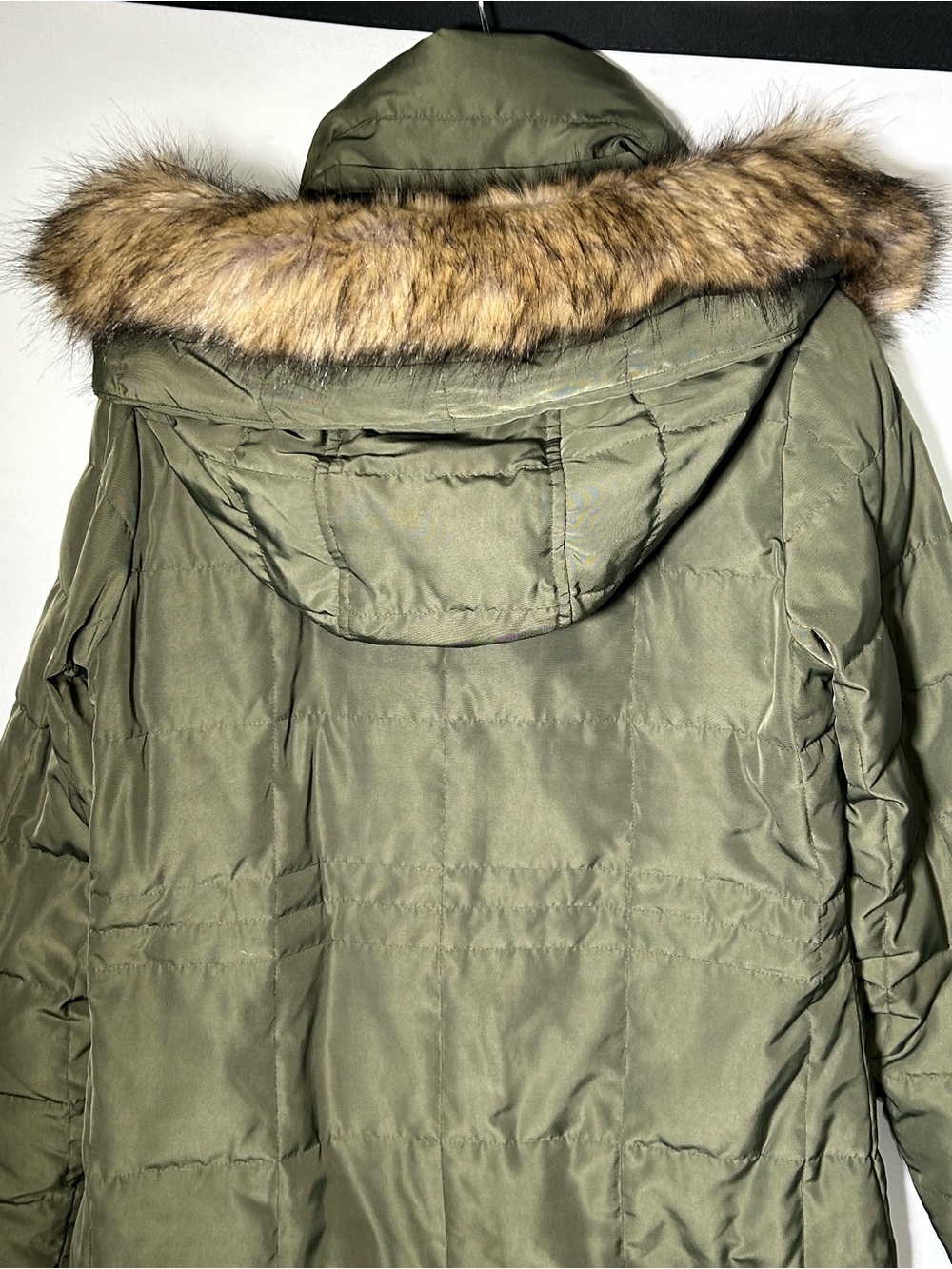Eddie Bauer Olive Green Down Parka Faux Fur Hood Women’s Medium - Picture 6 of 15